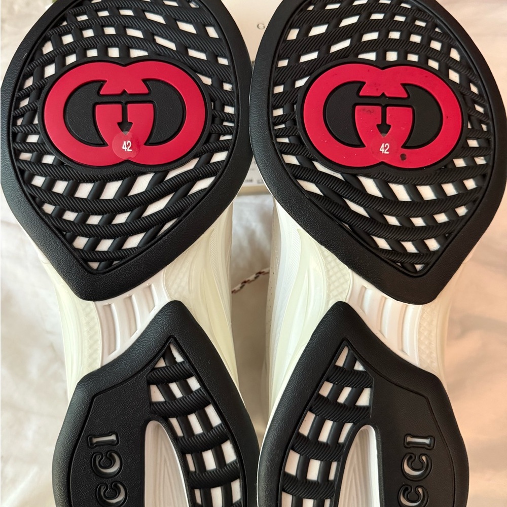 Gucci White and Black Sneakers with Signature Design